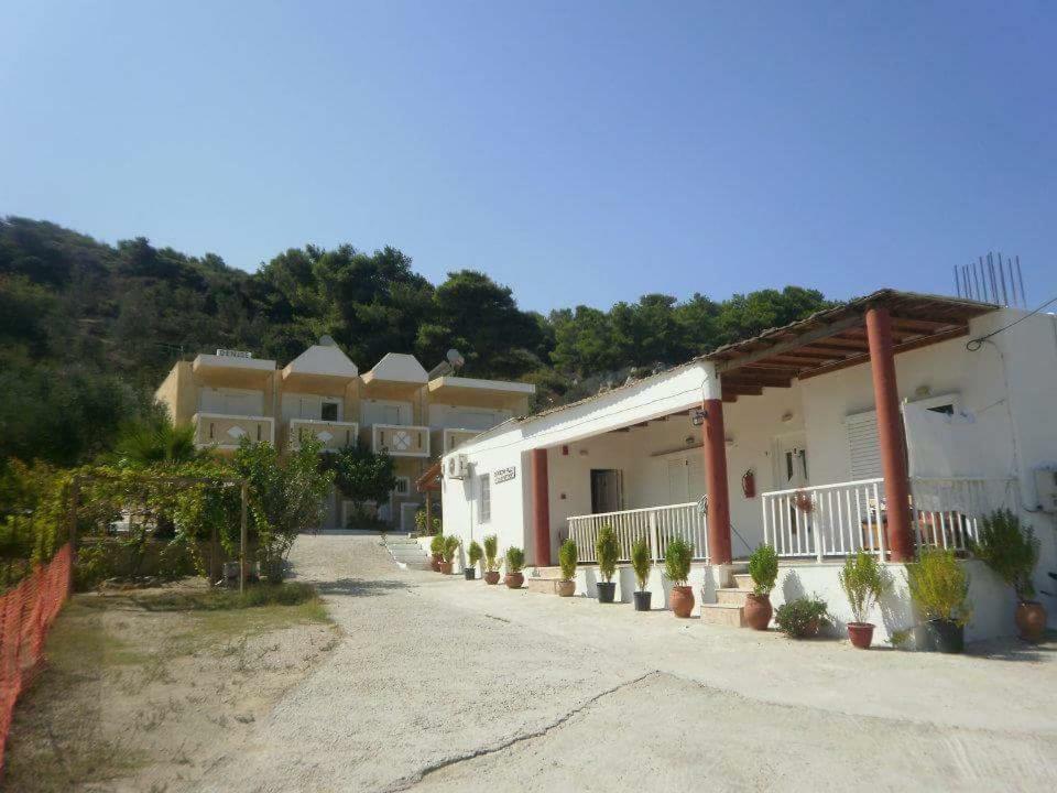 Denise Apartments Kéfalos Extérieur photo